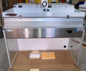 Design Filtration 2' (Vertical) Laminar Flow Clean Bench Hood