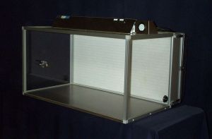 Design Filtration 4' (horizontal) Laminar Flow Clean Bench Hood